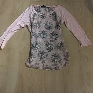 American Dream Reglan Floral Top